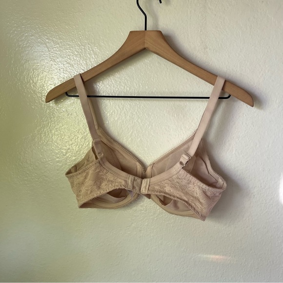 Wacoal | Lace Finesse Underwire Bra - Picture 3 of 6